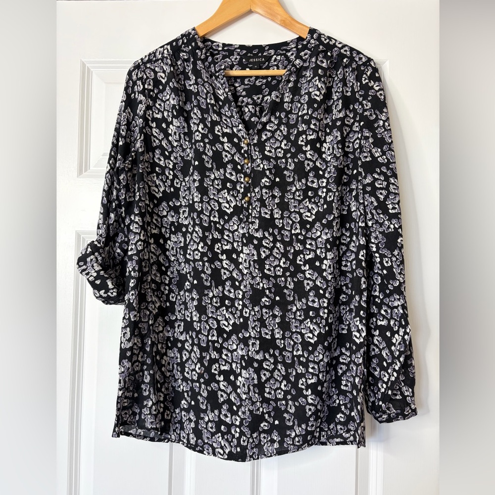 Jessica Black White and Purple Leopard Print PinTuck Blouse Size 10